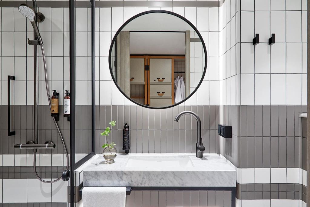 PURO Warszawa Centrum - 18