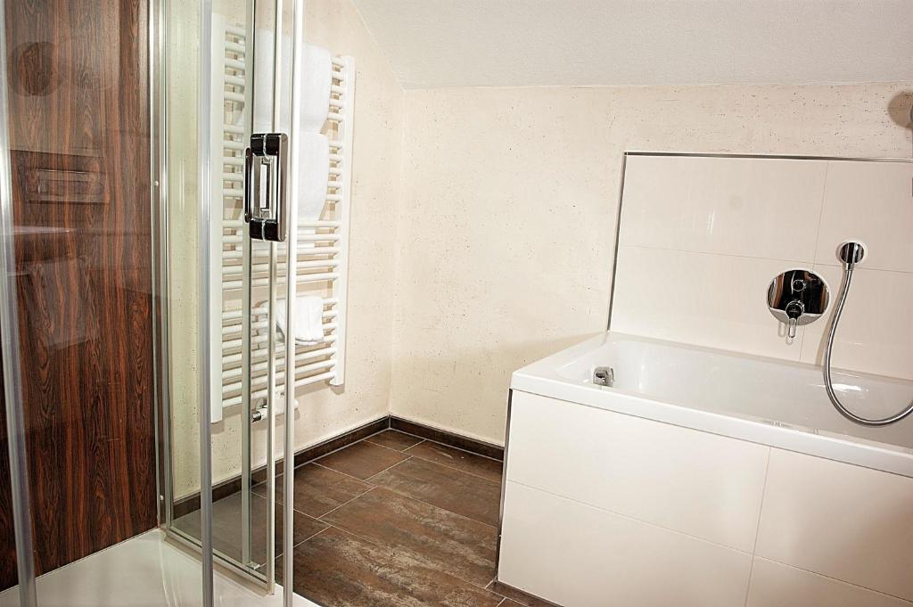 Hotel Kapeller Innsbruck - 16