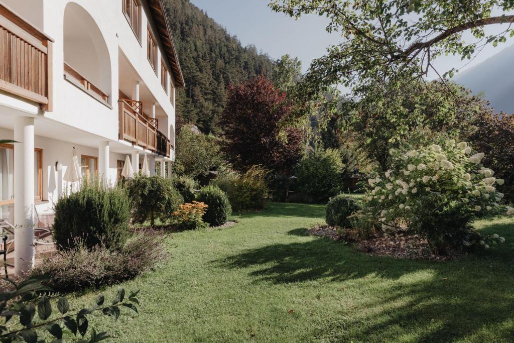 Zahrada ubytování Hotel Kreuz