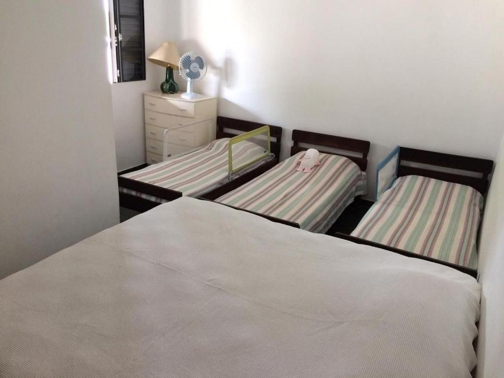  VV1150 Casa com piscina em Valinhos