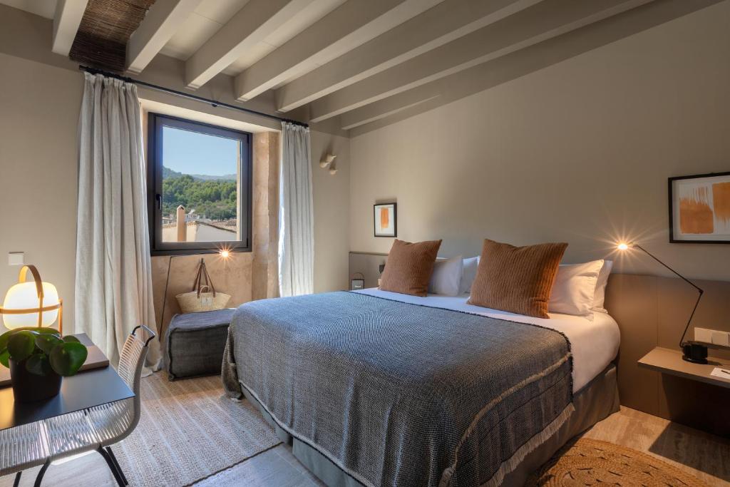 Luxury hotels in Mallorca 266850732