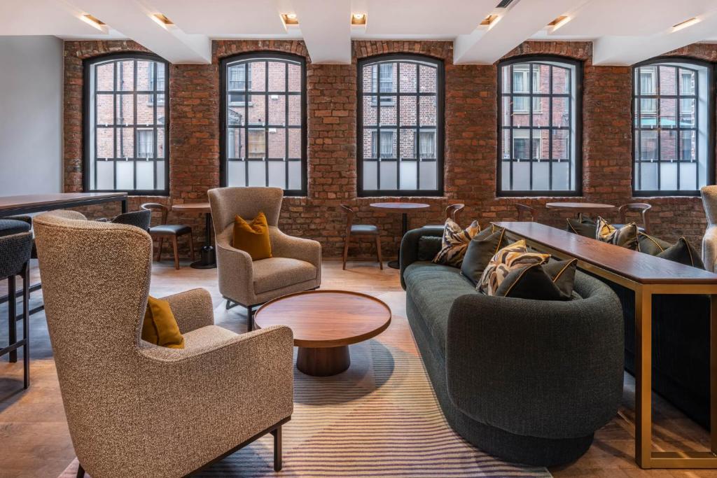 The Resident Liverpool - Resim 40