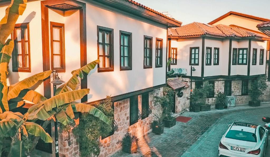 The Suite Apart Hotel