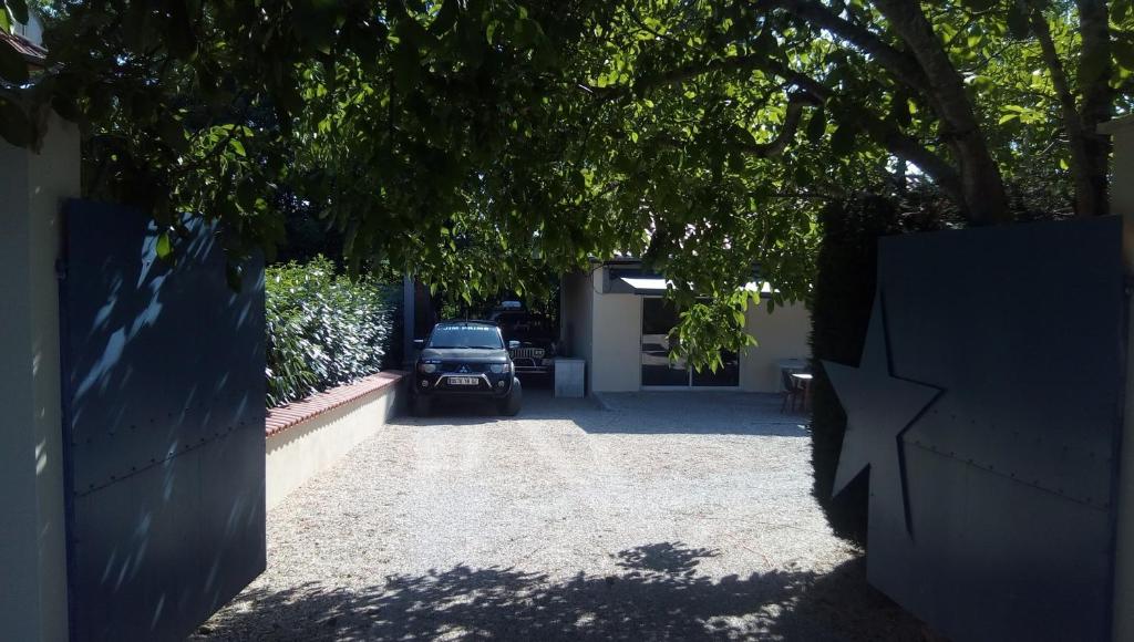 Afbeelding uit fotogalerij van B&B le 3 étoiles in Mayet