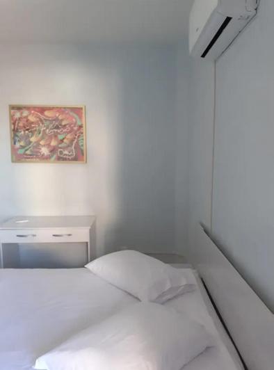  Apartamento Mobiliado 2 Quartos com Garagem