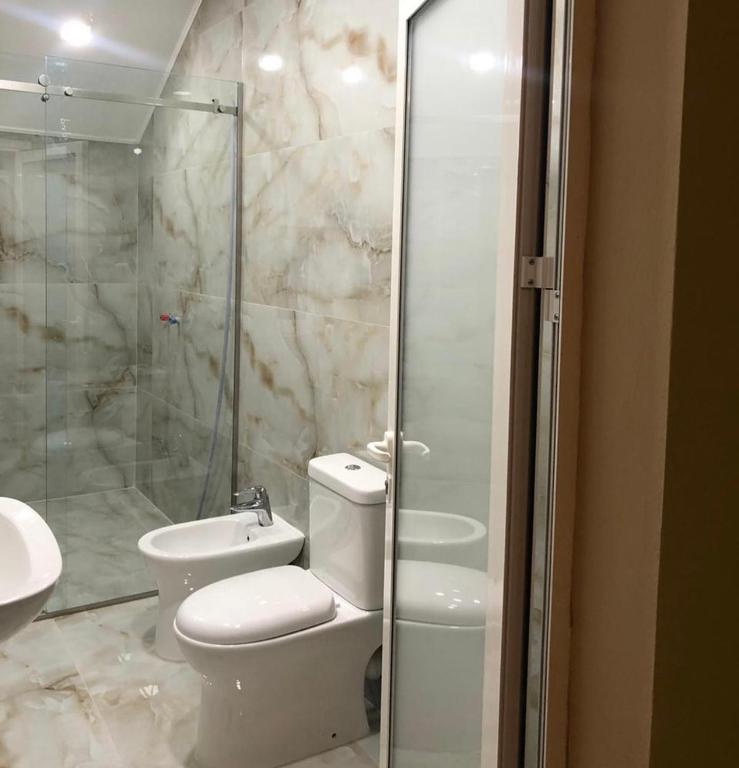 Koupelna v ubytování Hotel Demokracia