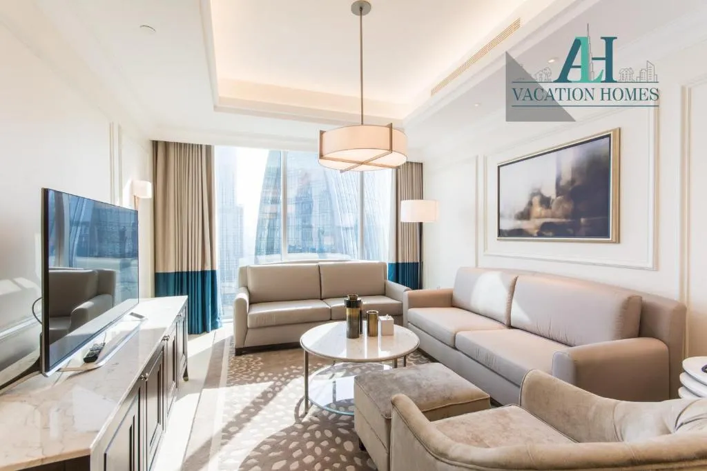 Dubai Mall - Boulevard Apartments by ALH Vacation Homes Rentals, Alantos, United Arab Emirates