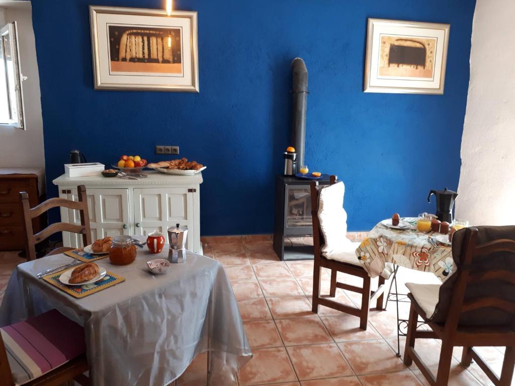 A seating area at Casa de Bello