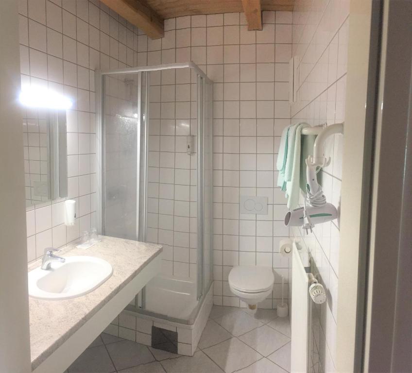 Koupelna v ubytování Schlossbrauerei Weinberg - Erste oö. Gasthausbrauerei