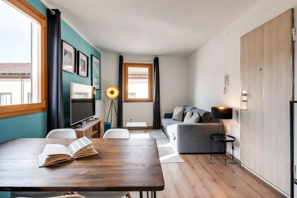 Santa Croce Flat - Modern Apartment, Florența, Italia
