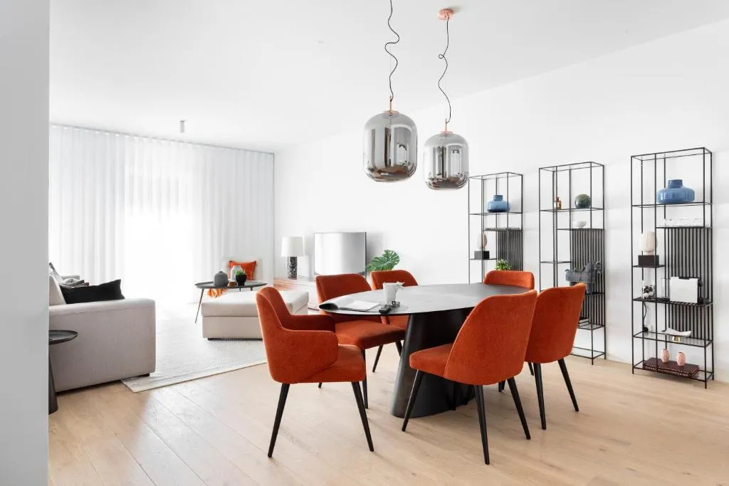 ALTIDO Superb 1-bed Apt with communal pool on Avenida da Liberdade, Lisabona, Portugalia