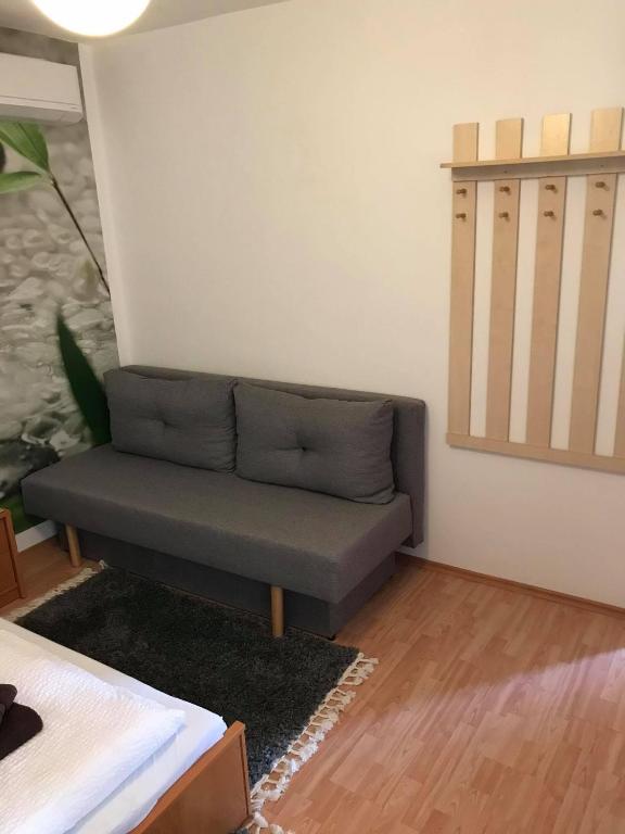Hunyadi Panzió-Apartman - Economie Dubbele Of Tweelingzaal