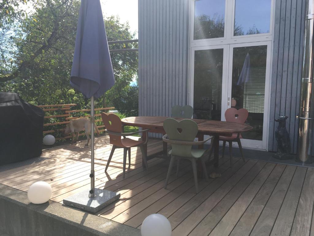 Balkón nebo terasa v ubytování Naturforsthaus Gartenblick für Hunde - und naturverbundene Menschen