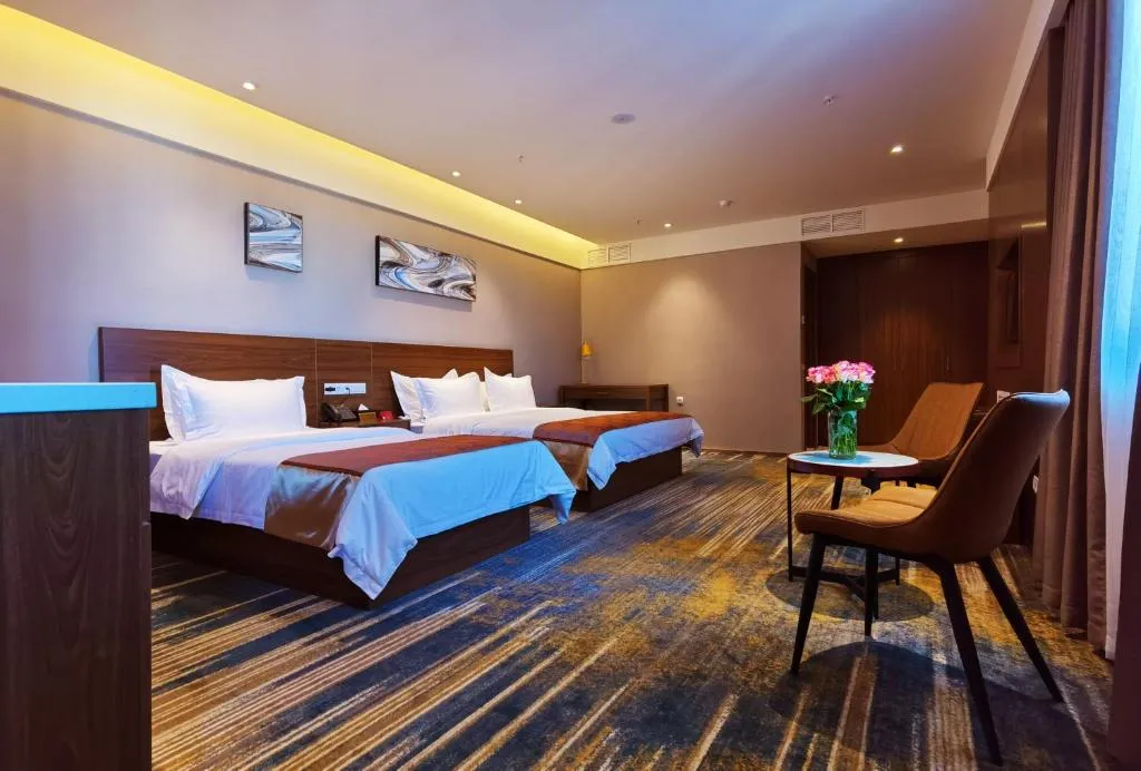 Food City Hotel, Moscova, Rusia