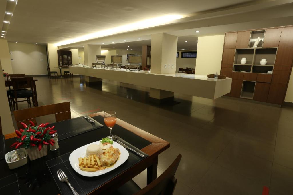  Esplanada Brasilia Hotel e Eventos