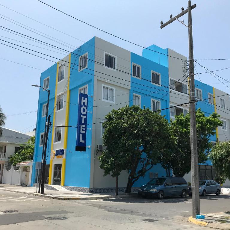 Budova, kde se hotel nachází