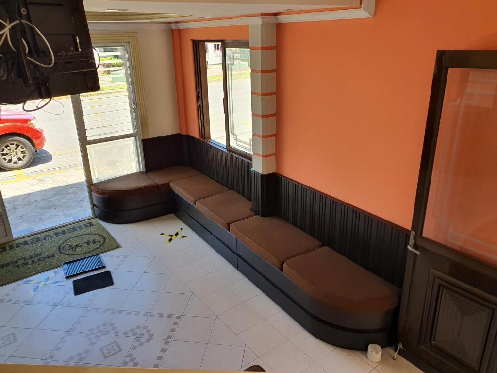 Posezení v ubytování Hotel Atlantico a 150 mts de Playa Martí