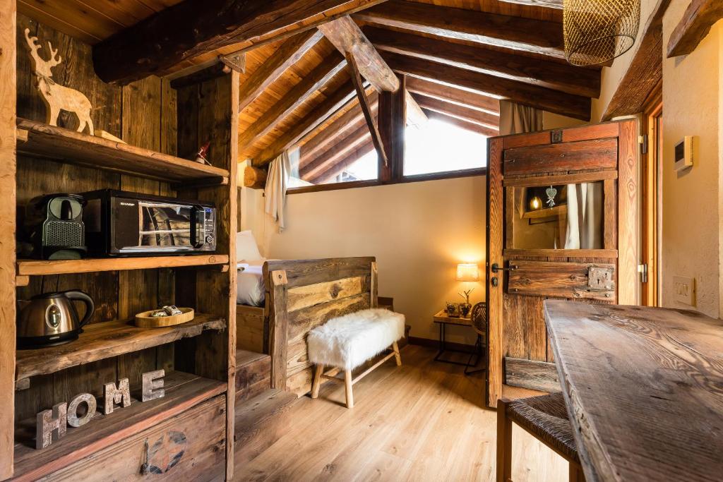Kuchyň nebo kuchyňský kout v ubytování Revivre Village Adults only