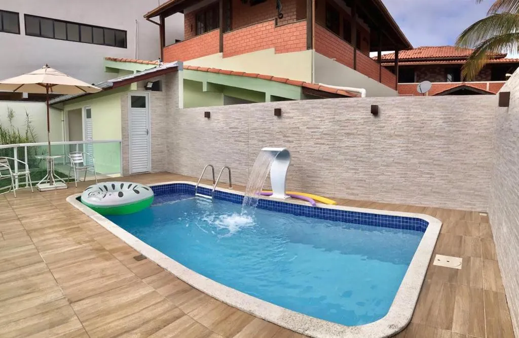 Casa com Piscina em Ingleses, para 09 pessoas, Florianópolis, Brazilia