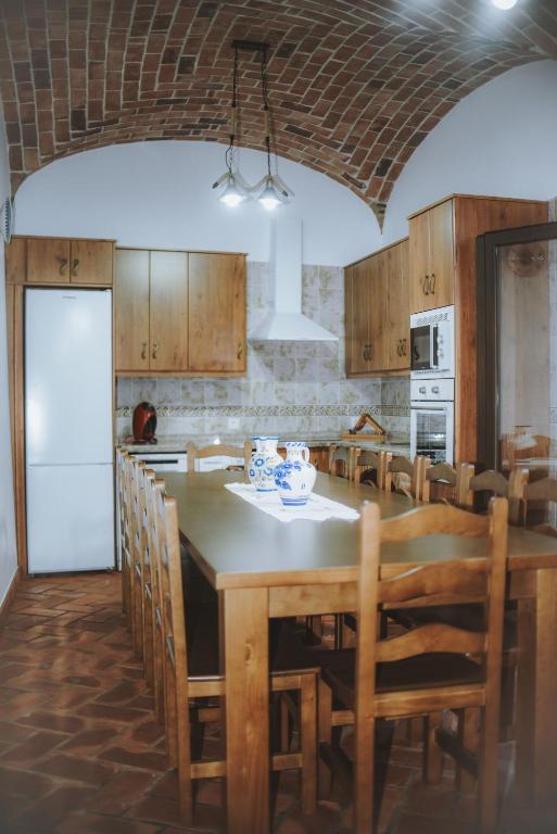 Kuchyň nebo kuchyňský kout v ubytování Casa Rural Los Belloso