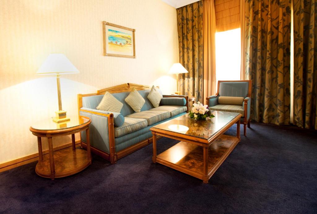 Capitol Hotel Jumeirah Dubai - Resim 24