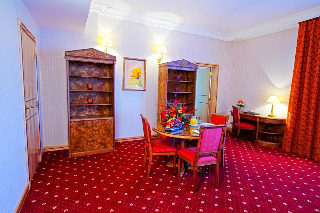 Capitol Hotel Jumeirah Dubai - Resim 27