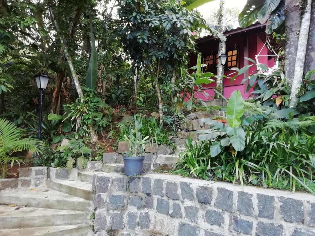  Villa Félix Suites e Chalés