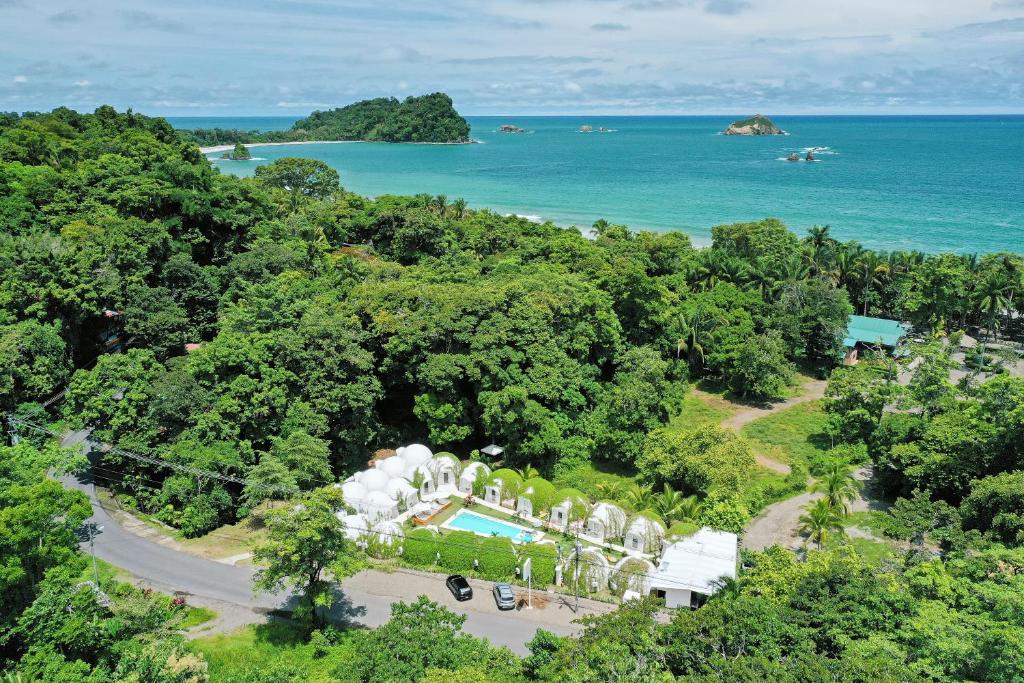 A bird's-eye view of Igloo Beach Lodge