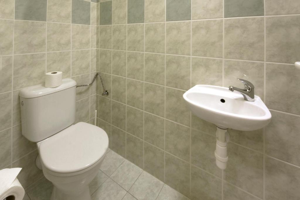 Koupelna v ubytování Hotel Metropol