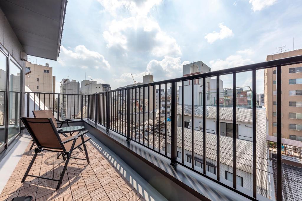 Balkón nebo terasa v ubytování Hotel GOCO stay Kyoto Shijo Kawaramachi