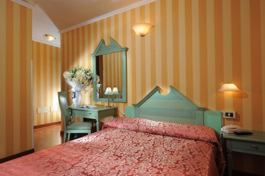 
Small Double Room - Annex
