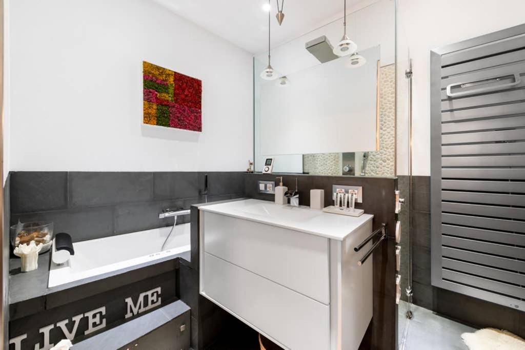Fotografie z fotogalerie ubytování Maravilloso Apartamento 2H 2B Malasaña - Gran Via v destinaci Madrid