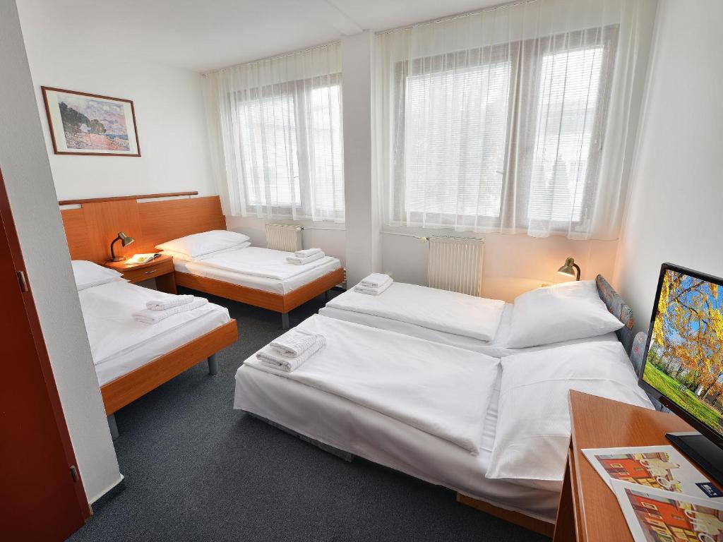 EA Hotel Populus - Resim 20