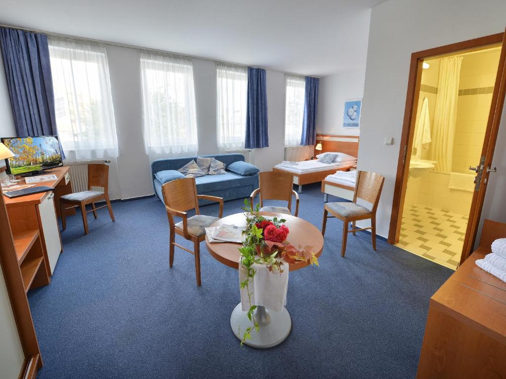 EA Hotel Populus - Resim 16