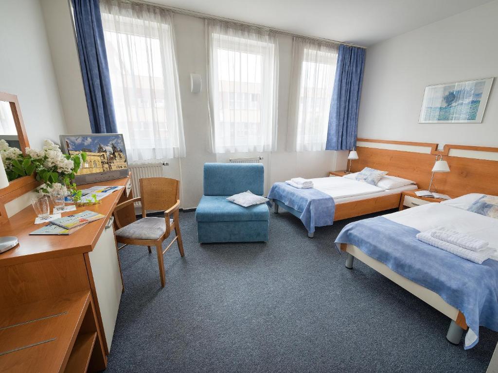 EA Hotel Populus - Resim 13