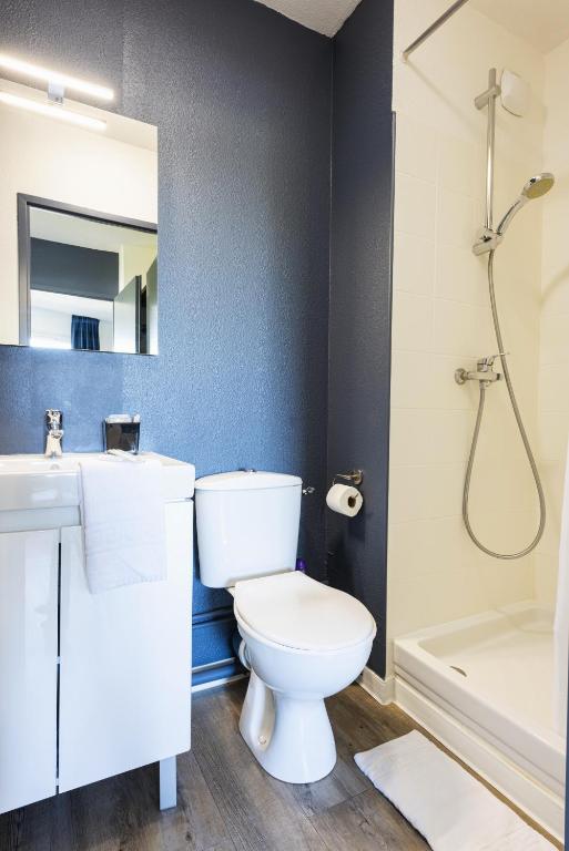 Koupelna v ubytování Ténéo Apparthotel Bordeaux - Gare Saint Jean