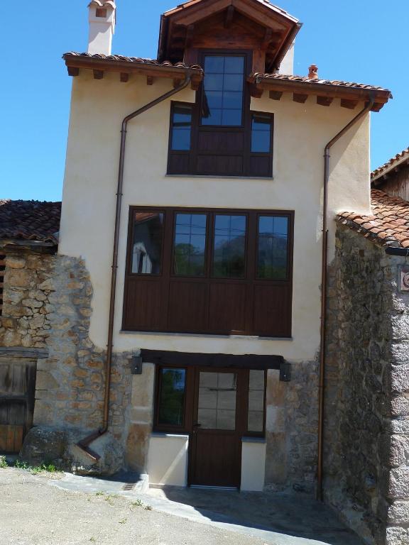 Casa Rural La Cortina, Pandiello – Updated 2022 Prices