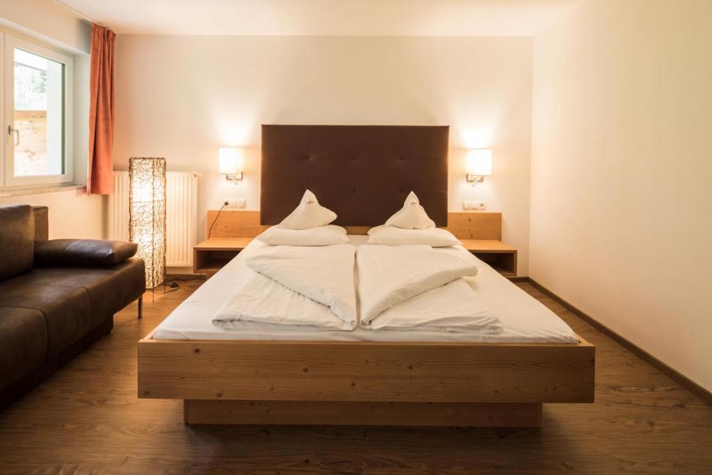 Hotel Burgaunerhof - Superior Double Room