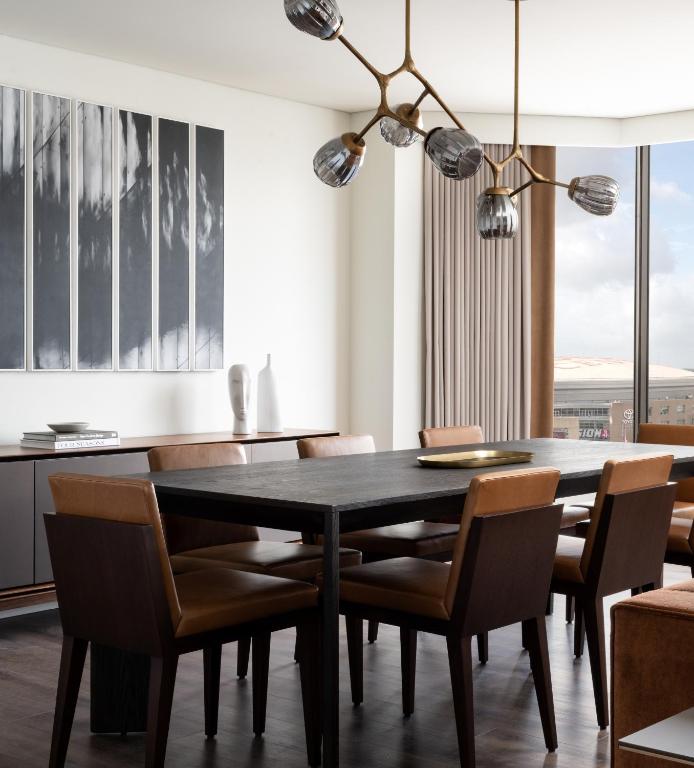 Four Seasons Hotel Houston - Mobiliteit Toegankelijke Ambassadeur Suite