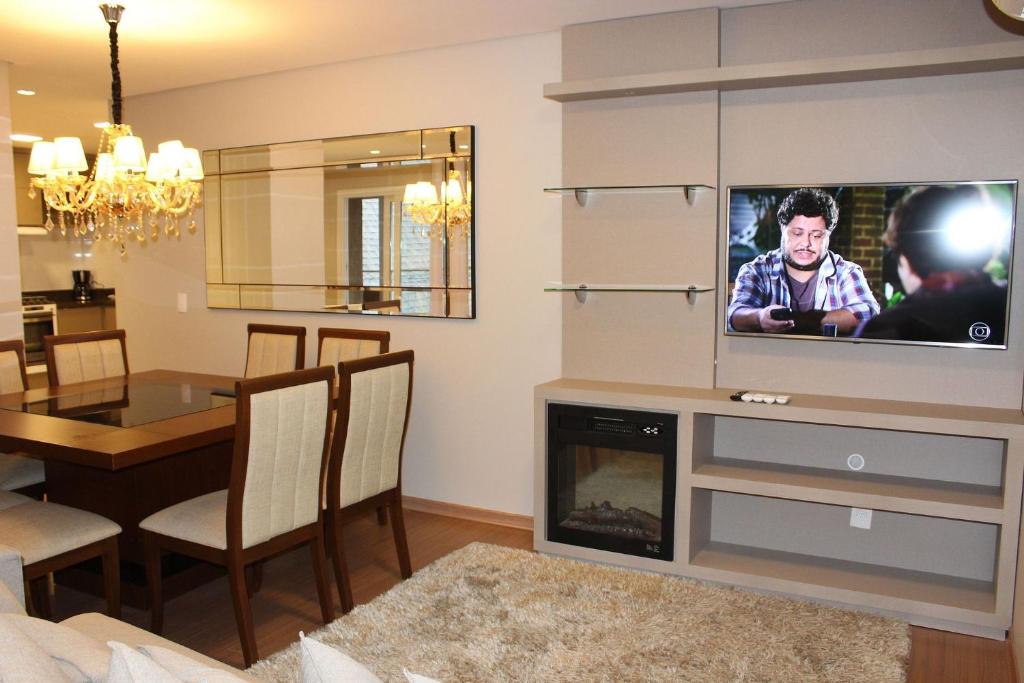 ALTOS 501 A - COBERTURA 5 DORMITÓRIOS JUNTO À ALDEIA DO PAPAI NOEL!  ALTOS 501 A - COBERTURA 5 DORMITÓRIOS JUNTO À ALDEIA DO PAPAI NOEL!