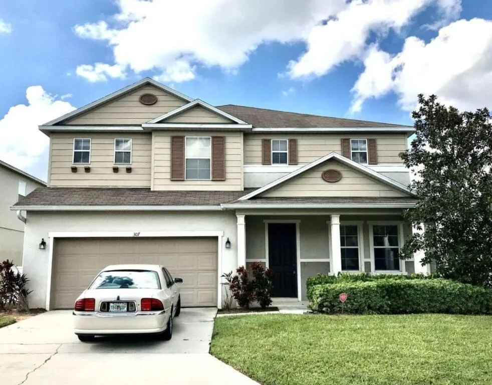 King Size home with private pool - Family Friendly, Davenport, Statele Unite ale Americii