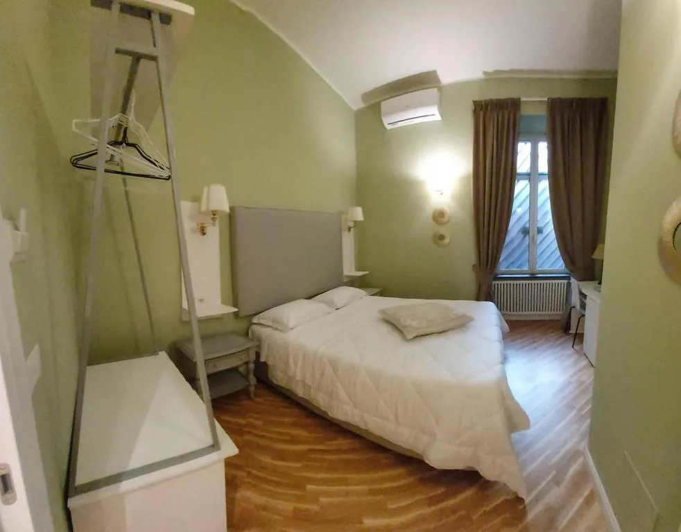Al Caprì Suite Napoli, Arzano, Italy
