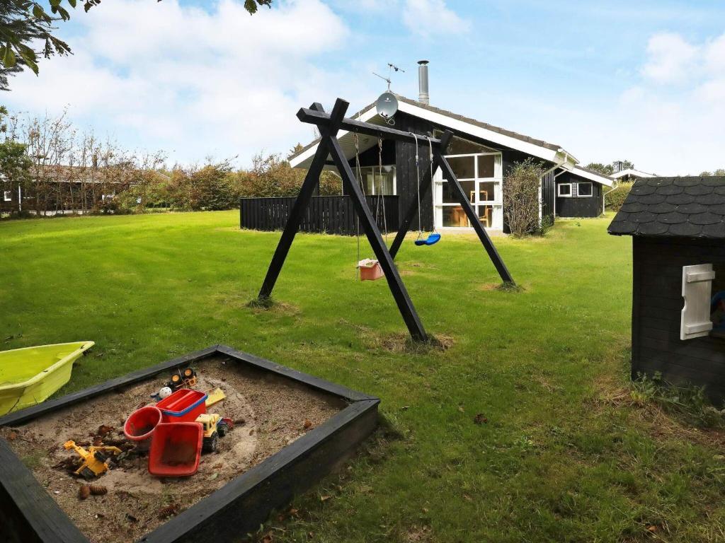 Herní místnost nebo prostor pro děti v ubytování Luxury Retreat in Lonstrup Oasis-By Traum