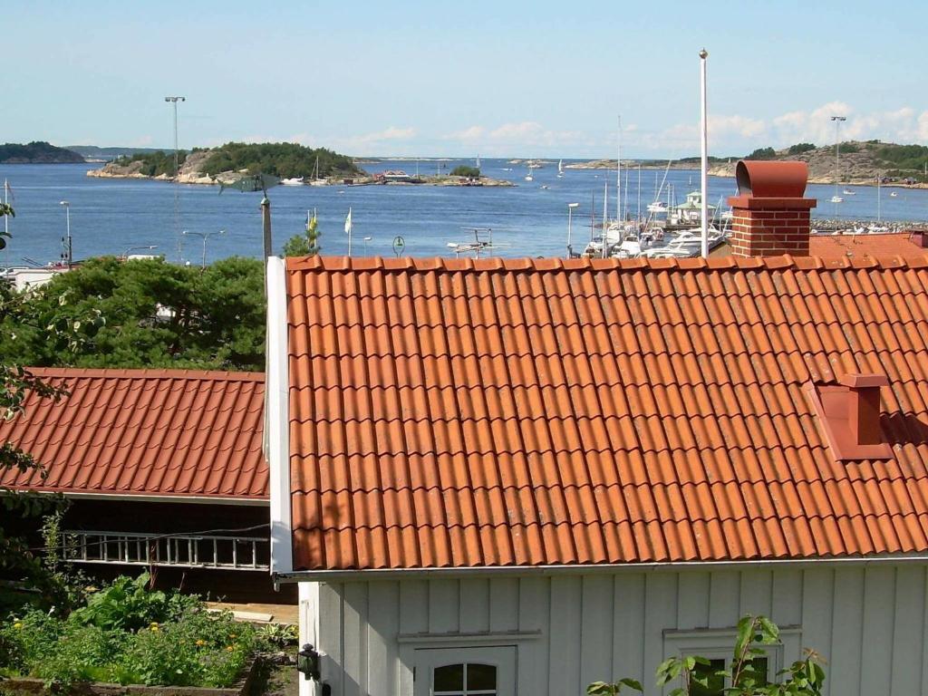 Two-Bedroom Holiday home in Strömstad 2