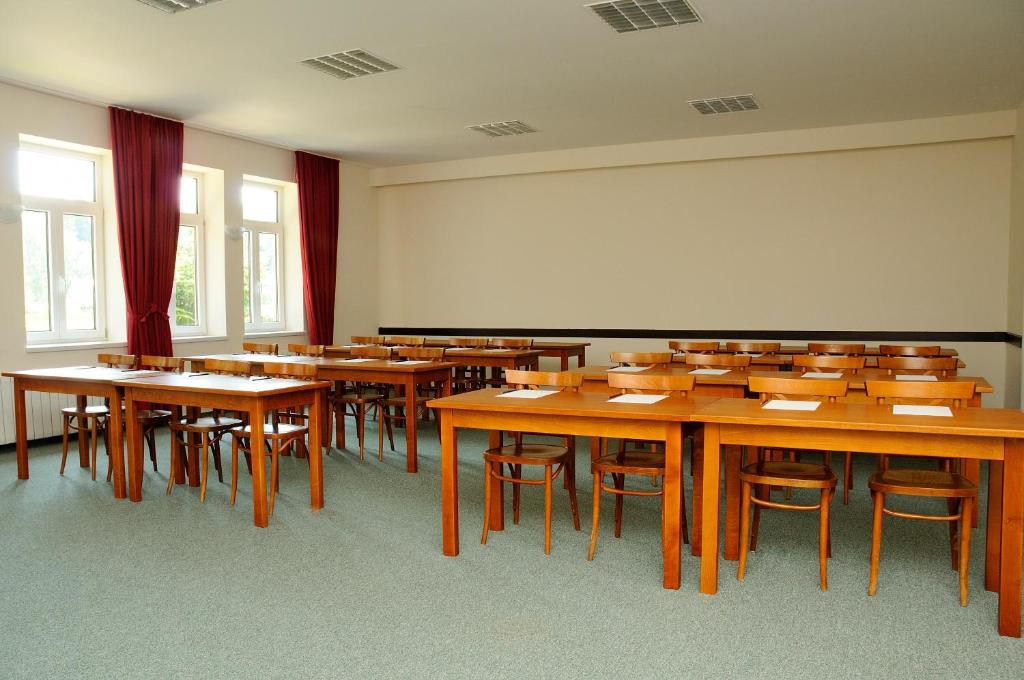 Restaurace v ubytování Hotel Leopold Račín