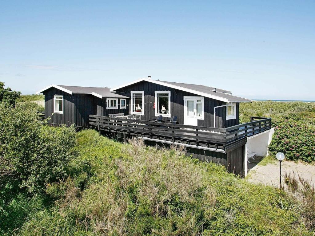 スケーエンにあるPeaceful Holiday Home in Skagen near Seaの浜辺の家並み