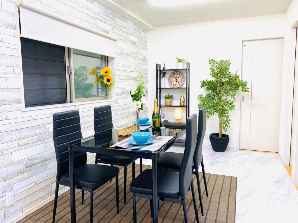 Vacation Home 柊 難波 通天閣 Usj近く Osaka Japan Booking Com