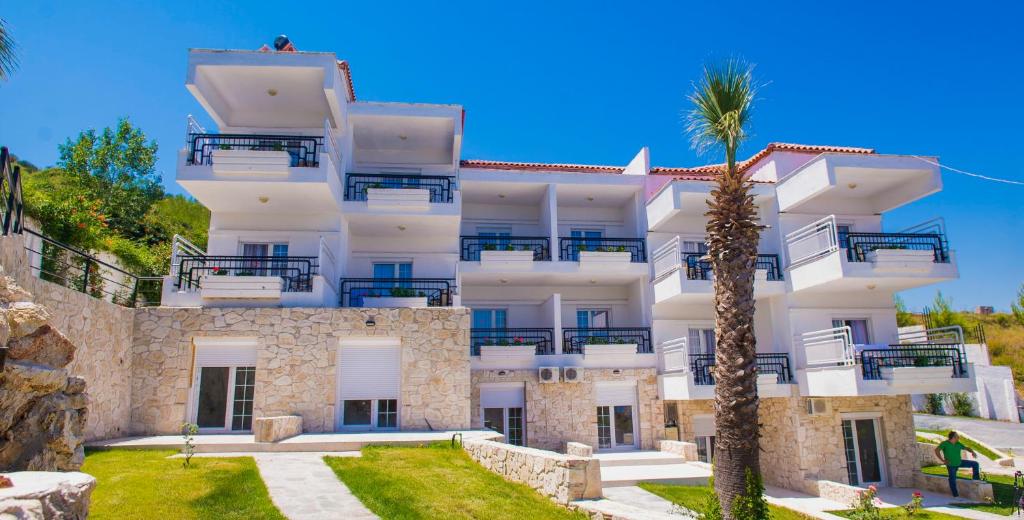 Budova, kde se hotel nachází