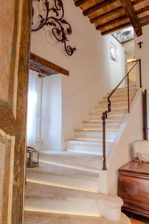 Zdjęcie z galerii obiektu MarcheAmore - Torre da Bora, Luxury Medieval Tower w mieście Magliano di Tenna