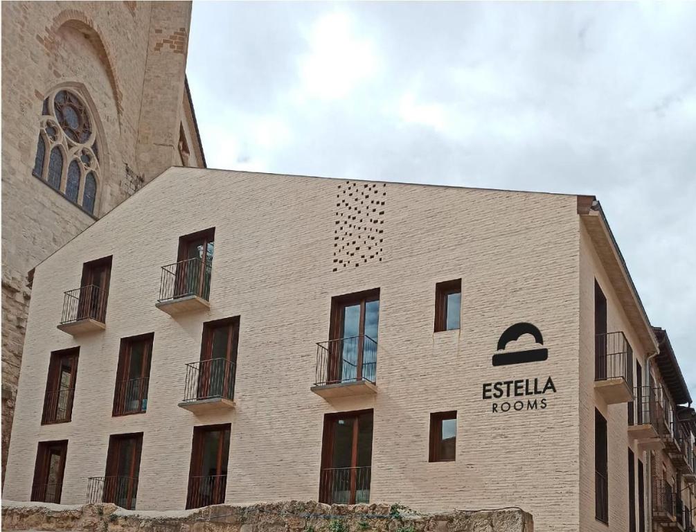 IRAIPE Estella Rooms, Estella – Updated 2024 Prices